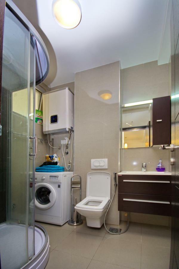 Apartment Dobrota Kotor Buitenkant foto